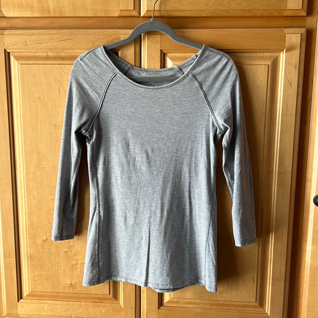 Lululemon Physically Fit Long Sleeve Tee